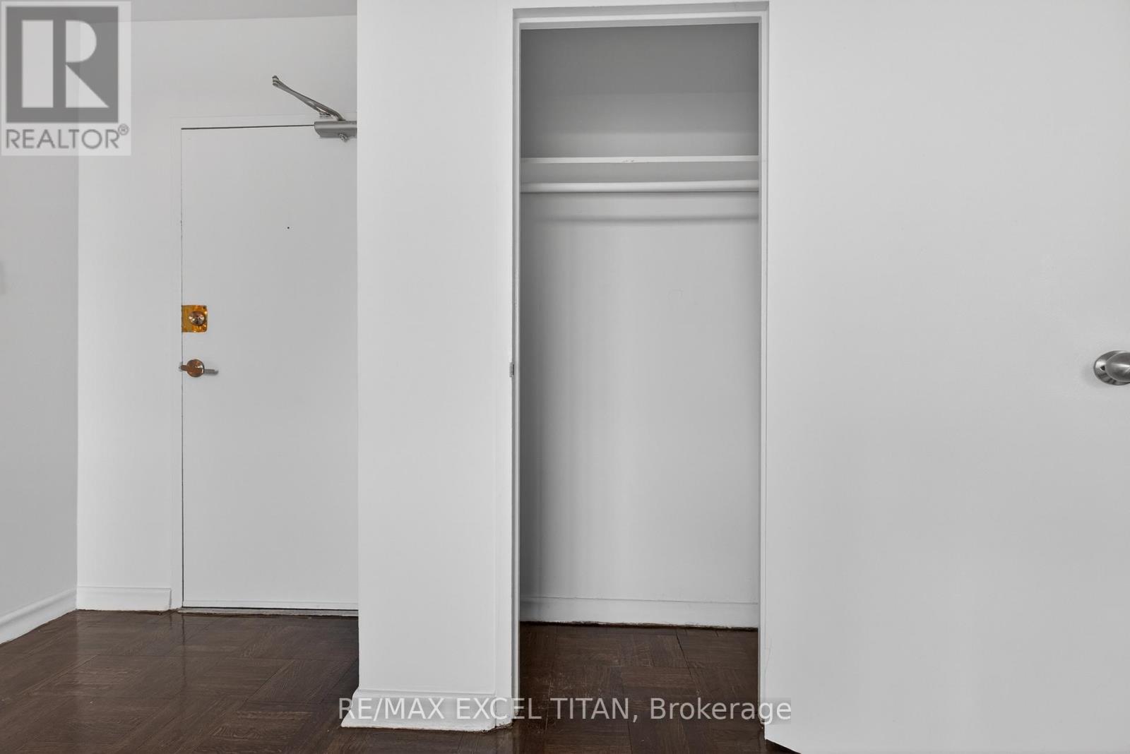 302 - 2515 Eglinton Avenue W, Toronto, Ontario  M6M 1T2 - Photo 15 - W13012708