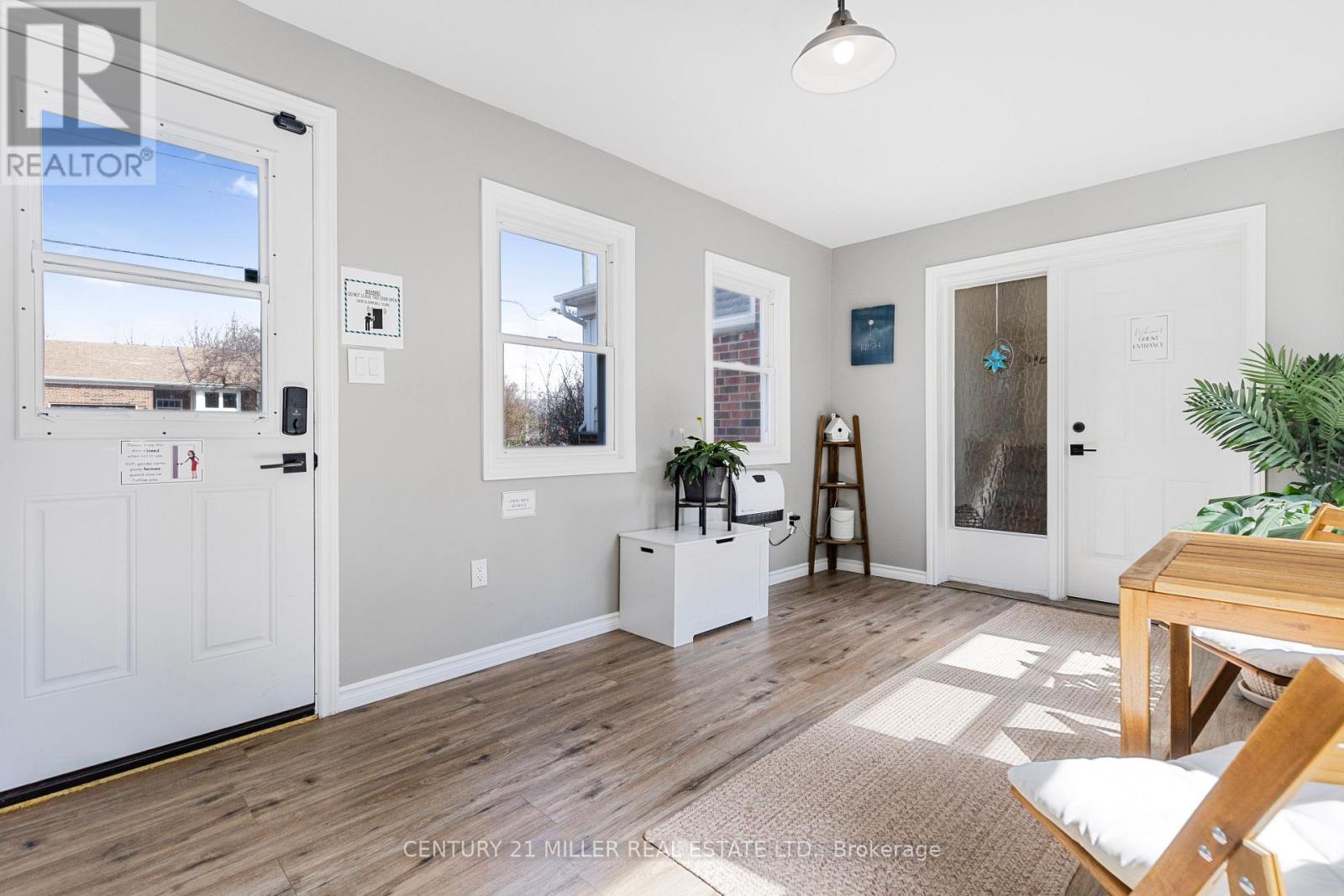 248 Kingsleigh Court, Milton, Ontario  L9T 1X7 - Photo 5 - W13012734