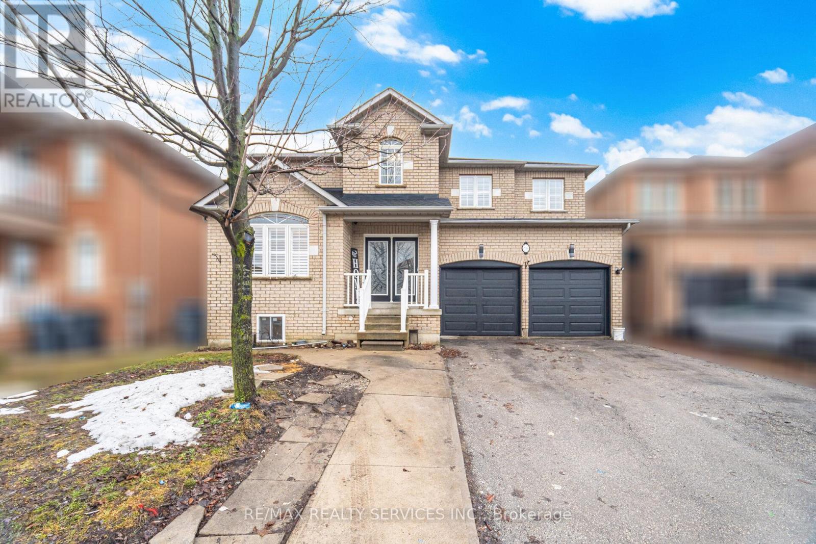 248 Edenbrook Hill Drive, Brampton, Ontario  L7A 2W6 - Photo 2 - W13012792