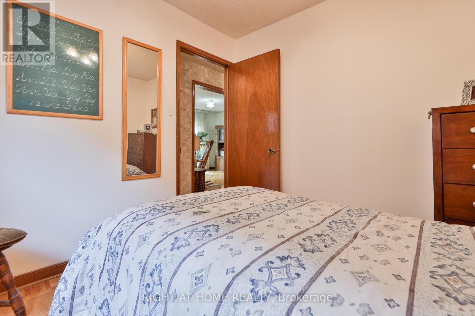 101 Benjamin Boake Trail, Toronto (York University Heights), Ontario  M3J 3C8 - Photo 30 - W13012798