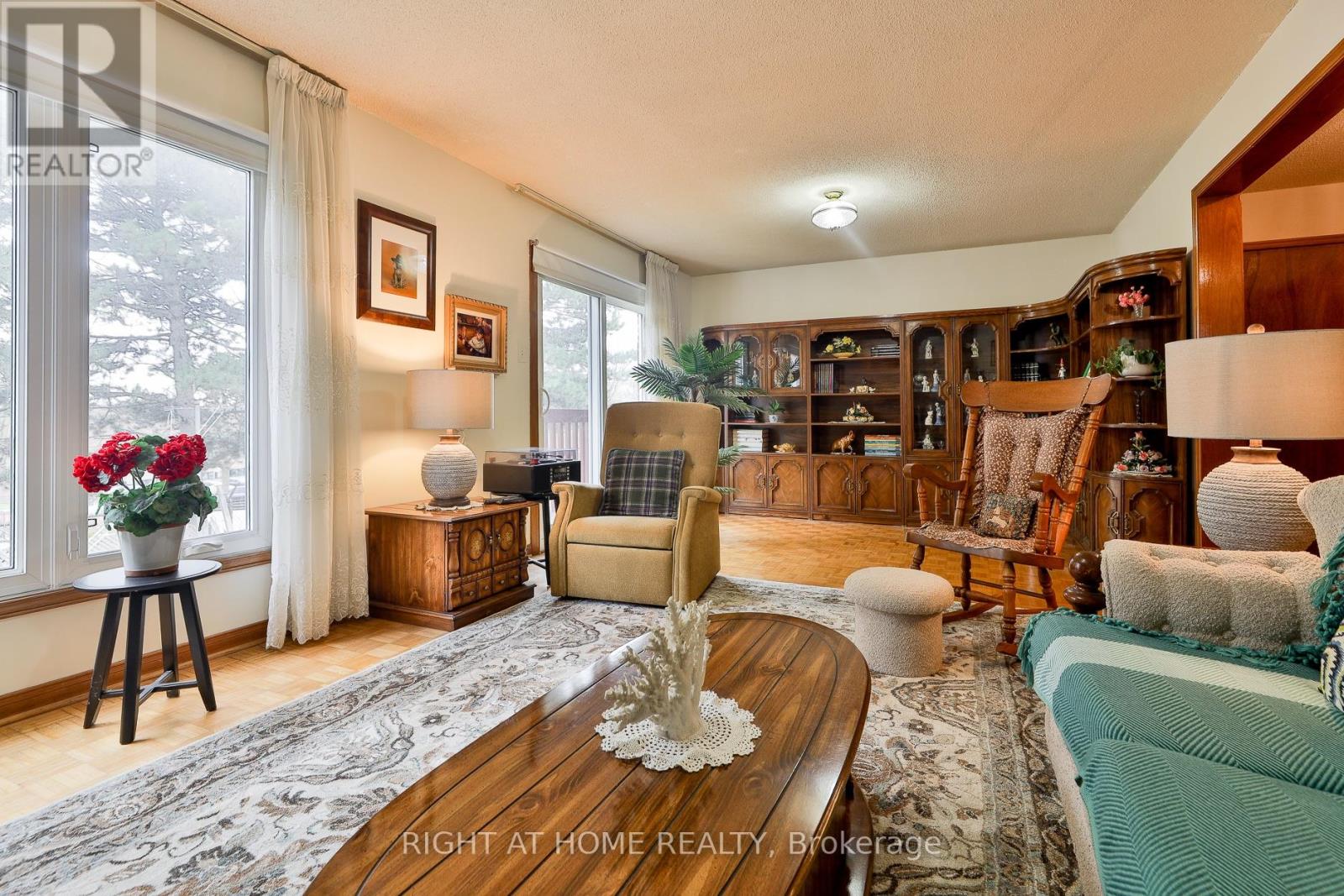 101 Benjamin Boake Trail, Toronto (York University Heights), Ontario  M3J 3C8 - Photo 34 - W13012798