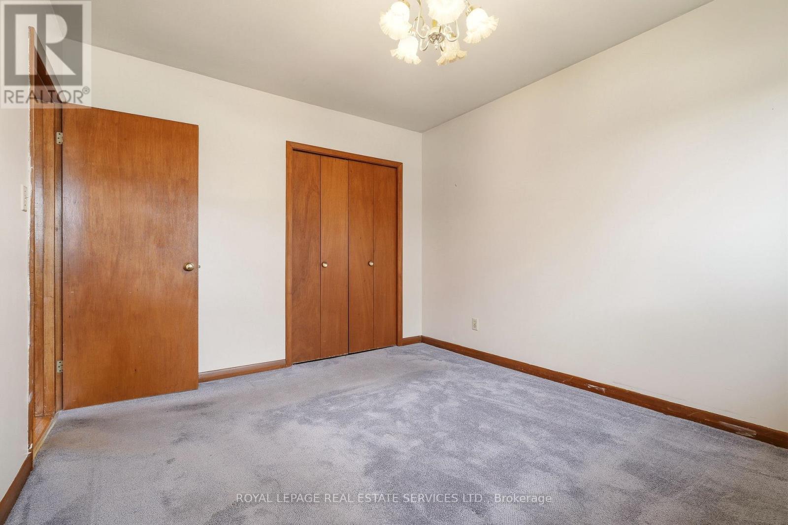 384 Appleby Line, Burlington, Ontario  L7L 2X8 - Photo 17 - W13012840