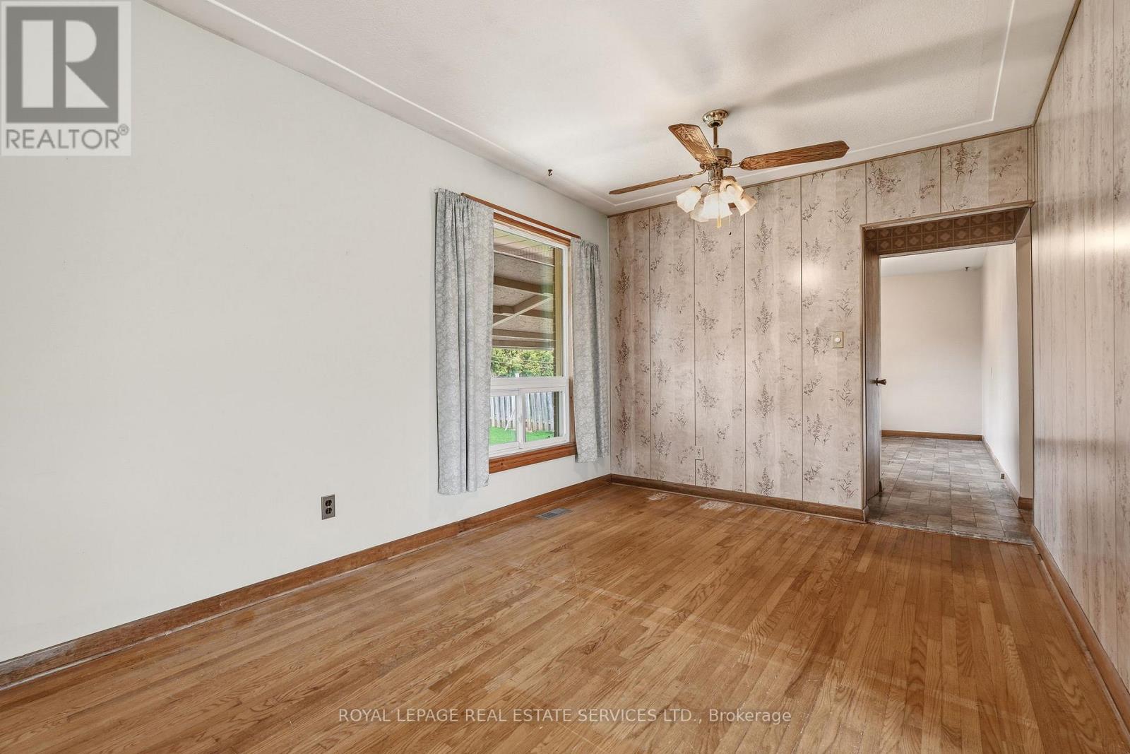 384 Appleby Line, Burlington, Ontario  L7L 2X8 - Photo 9 - W13012840