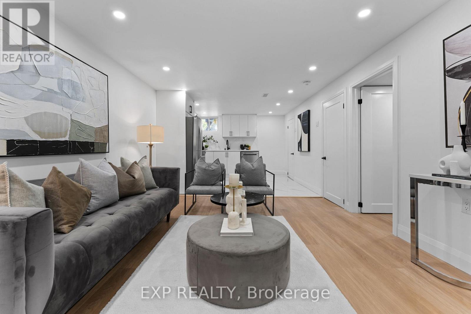 686 Wickens Avenue, Burlington, Ontario  L7T 3T2 - Photo 31 - W13012858