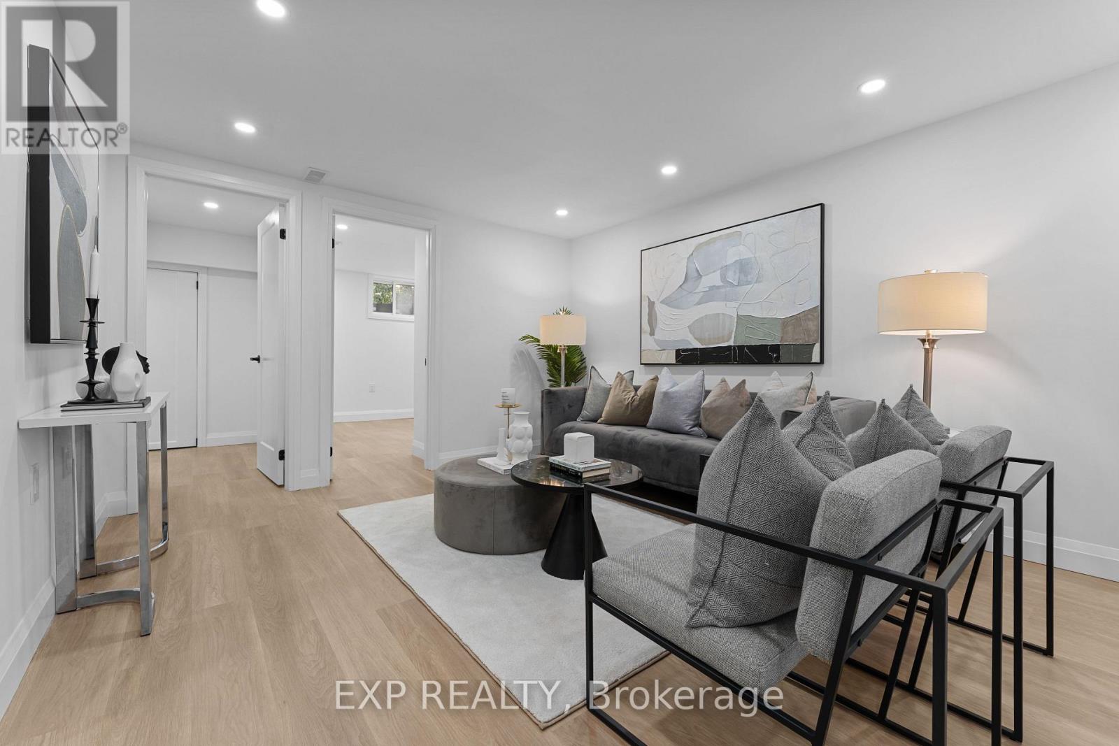 686 Wickens Avenue, Burlington, Ontario  L7T 3T2 - Photo 32 - W13012858