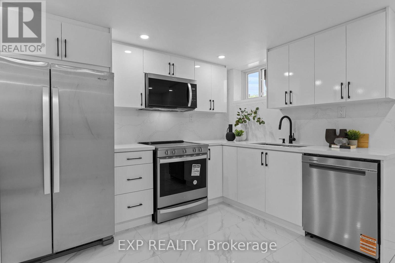 686 Wickens Avenue, Burlington, Ontario  L7T 3T2 - Photo 34 - W13012858