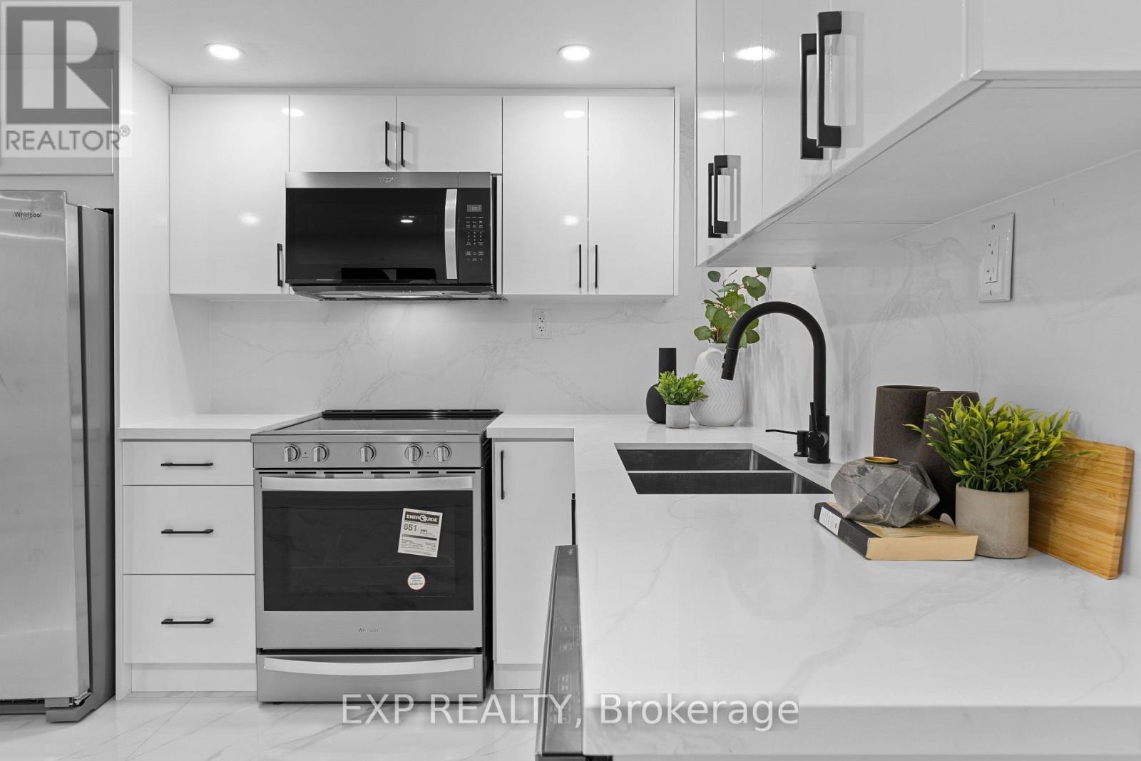 686 Wickens Avenue, Burlington, Ontario  L7T 3T2 - Photo 36 - W13012858