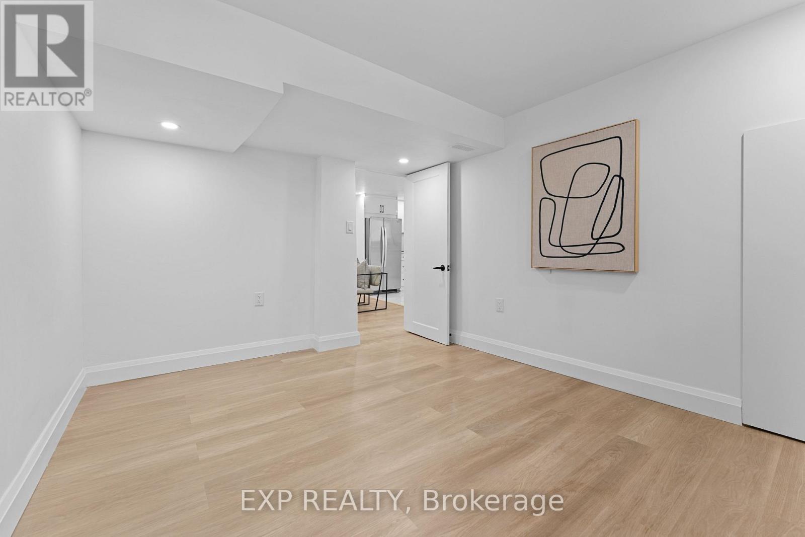 686 Wickens Avenue, Burlington, Ontario  L7T 3T2 - Photo 42 - W13012858