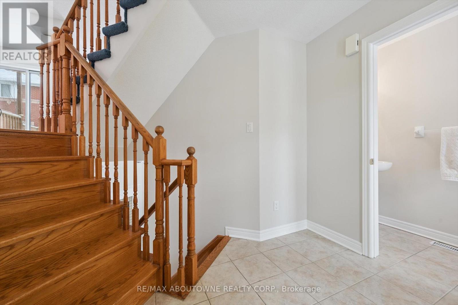 40 - 5031 East Mill Road, Mississauga, Ontario  L5V 2M5 - Photo 5 - W13012884