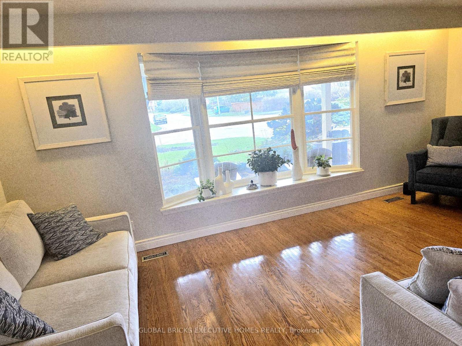 47 Parkview Place, Brampton, Ontario  L6W 2G2 - Photo 23 - W13012910