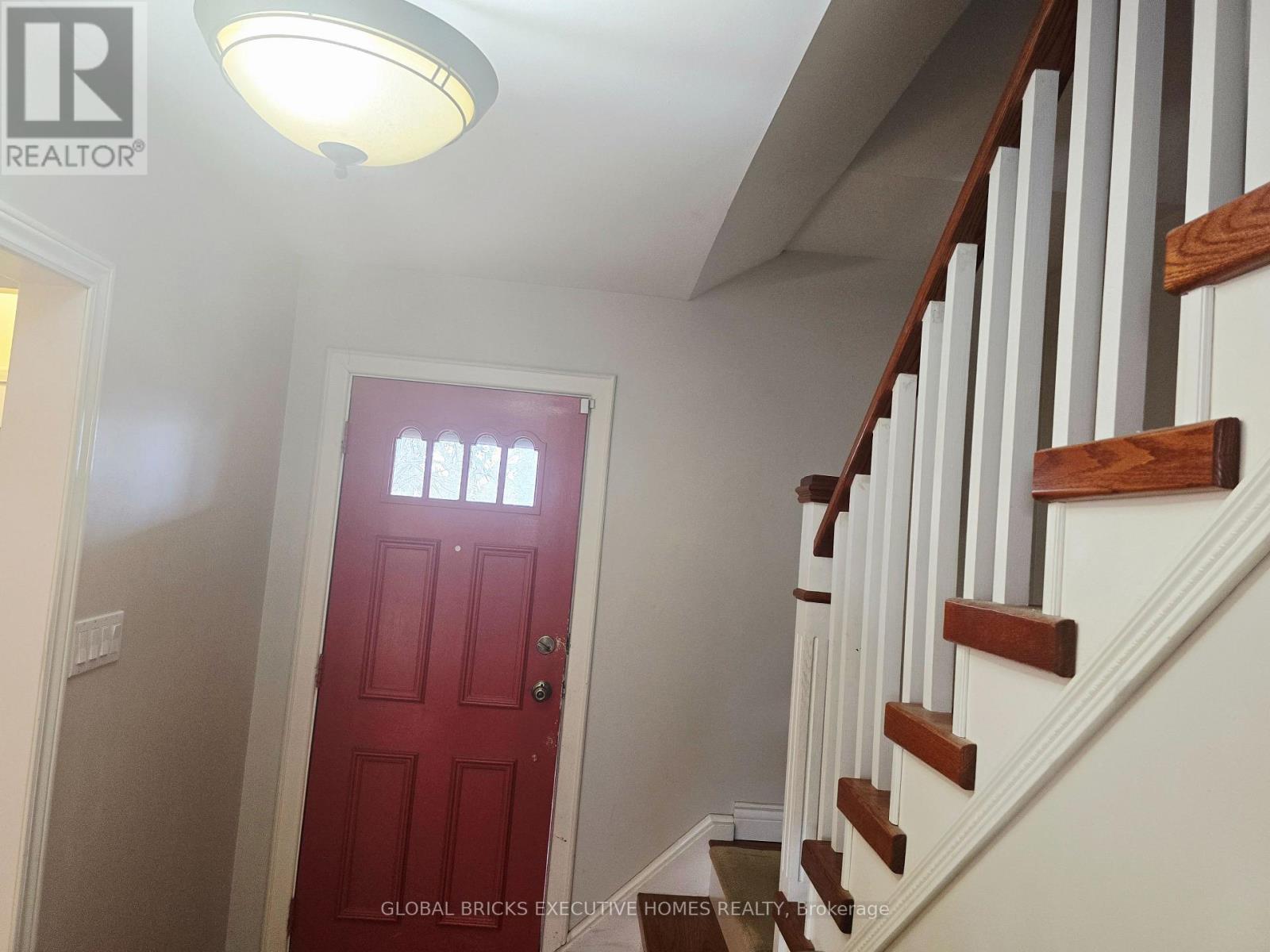 47 Parkview Place, Brampton, Ontario  L6W 2G2 - Photo 25 - W13012910