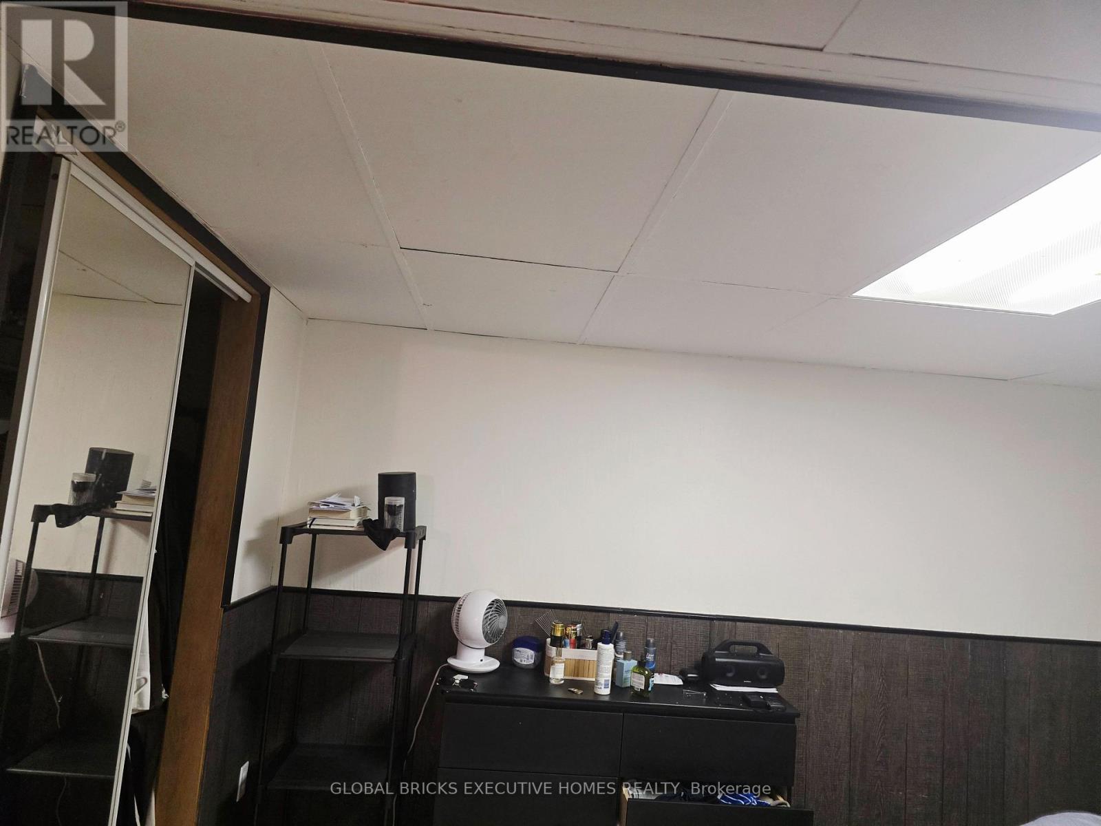 47 Parkview Place, Brampton, Ontario  L6W 2G2 - Photo 32 - W13012910