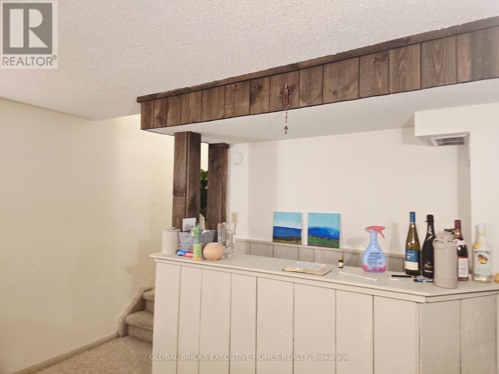 47 Parkview Place, Brampton, Ontario  L6W 2G2 - Photo 33 - W13012910