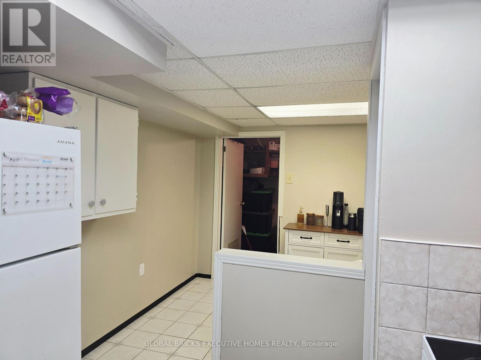 47 Parkview Place, Brampton, Ontario  L6W 2G2 - Photo 35 - W13012910