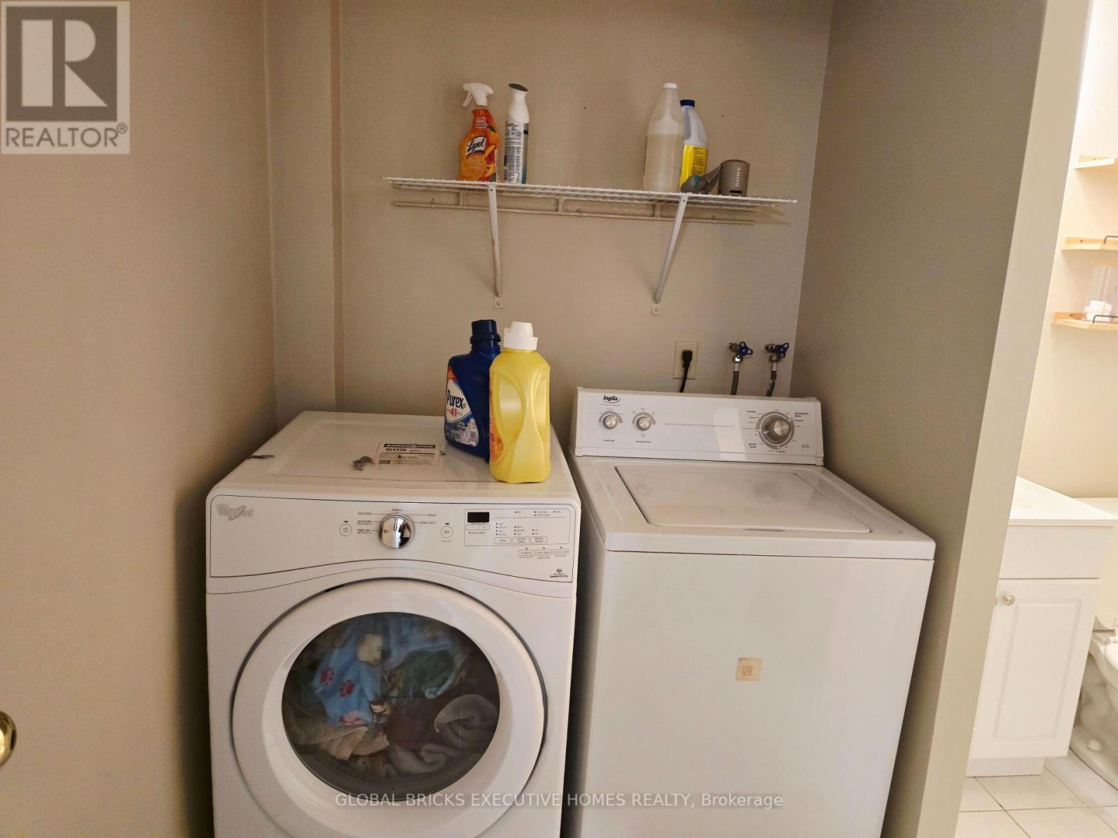 47 Parkview Place, Brampton, Ontario  L6W 2G2 - Photo 36 - W13012910