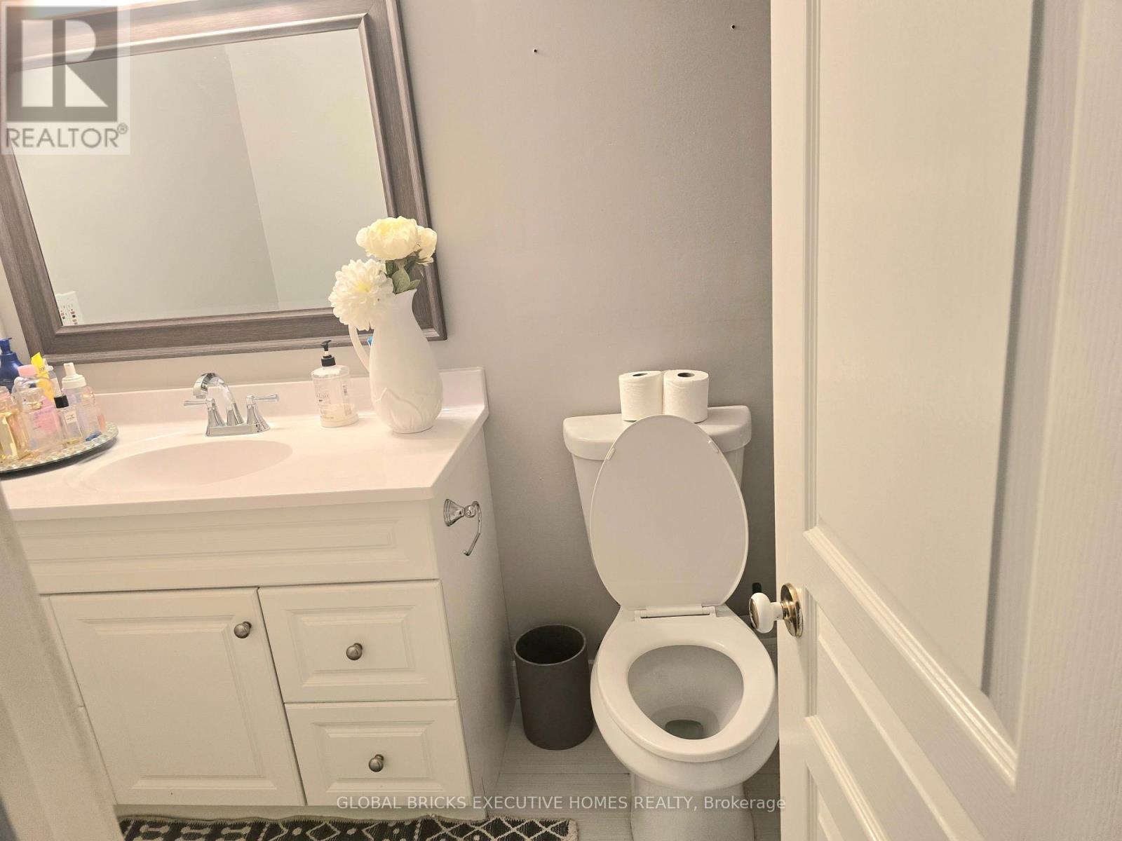 47 Parkview Place, Brampton, Ontario  L6W 2G2 - Photo 42 - W13012910