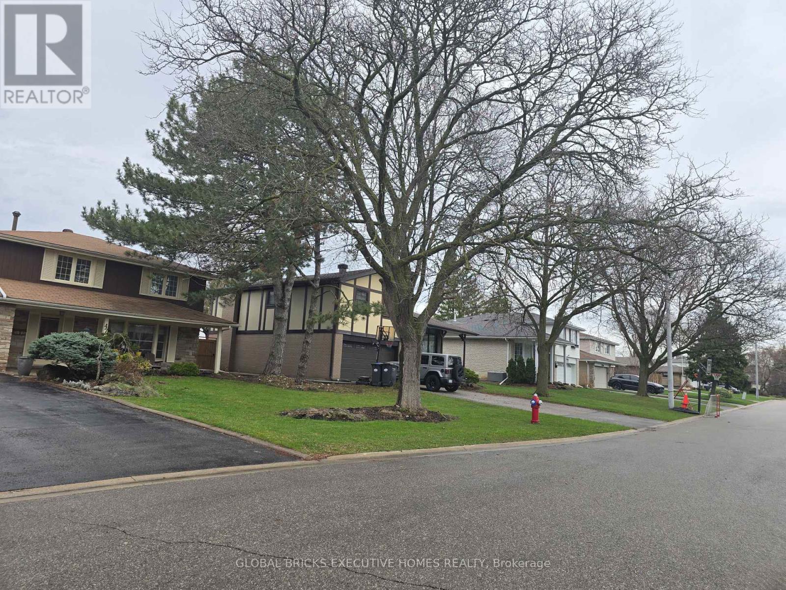 47 Parkview Place, Brampton, Ontario  L6W 2G2 - Photo 49 - W13012910