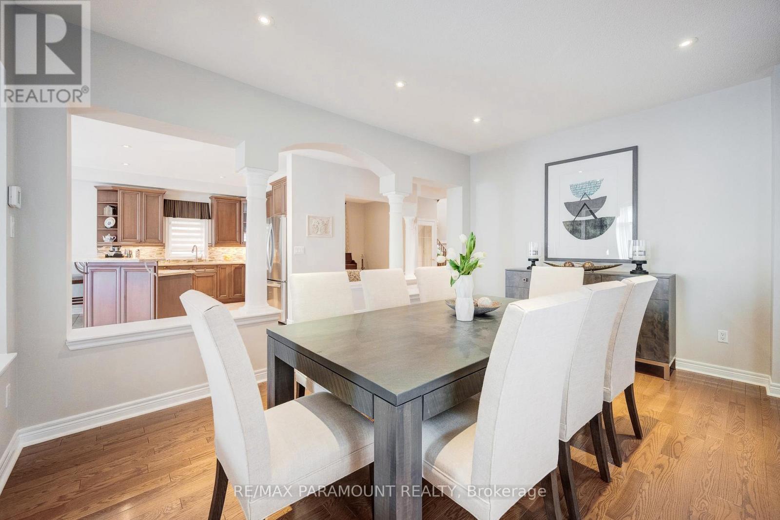 1122 Lamplight Way, Mississauga, Ontario  L5W 1J4 - Photo 12 - W13012920