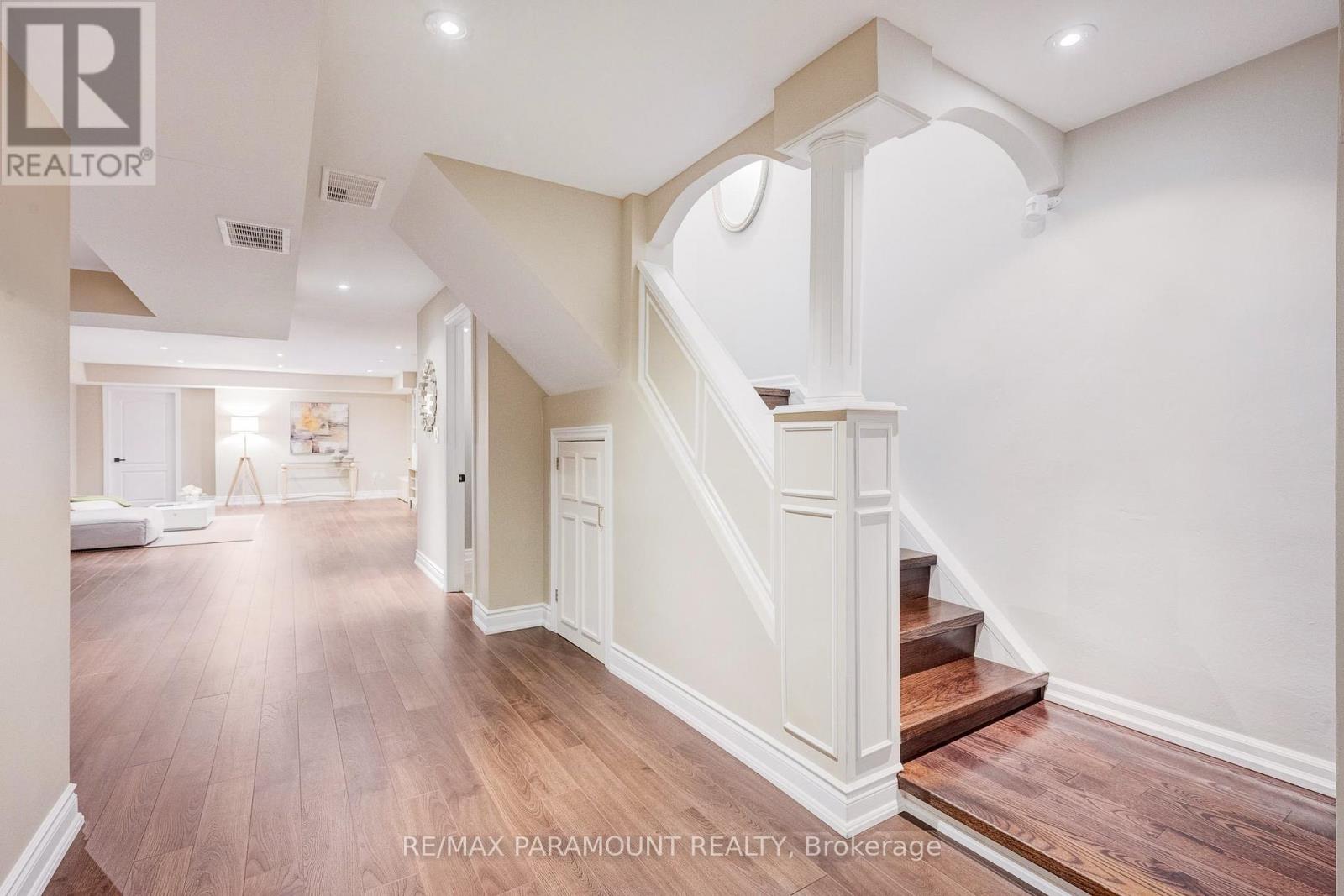 1122 Lamplight Way, Mississauga, Ontario  L5W 1J4 - Photo 30 - W13012920