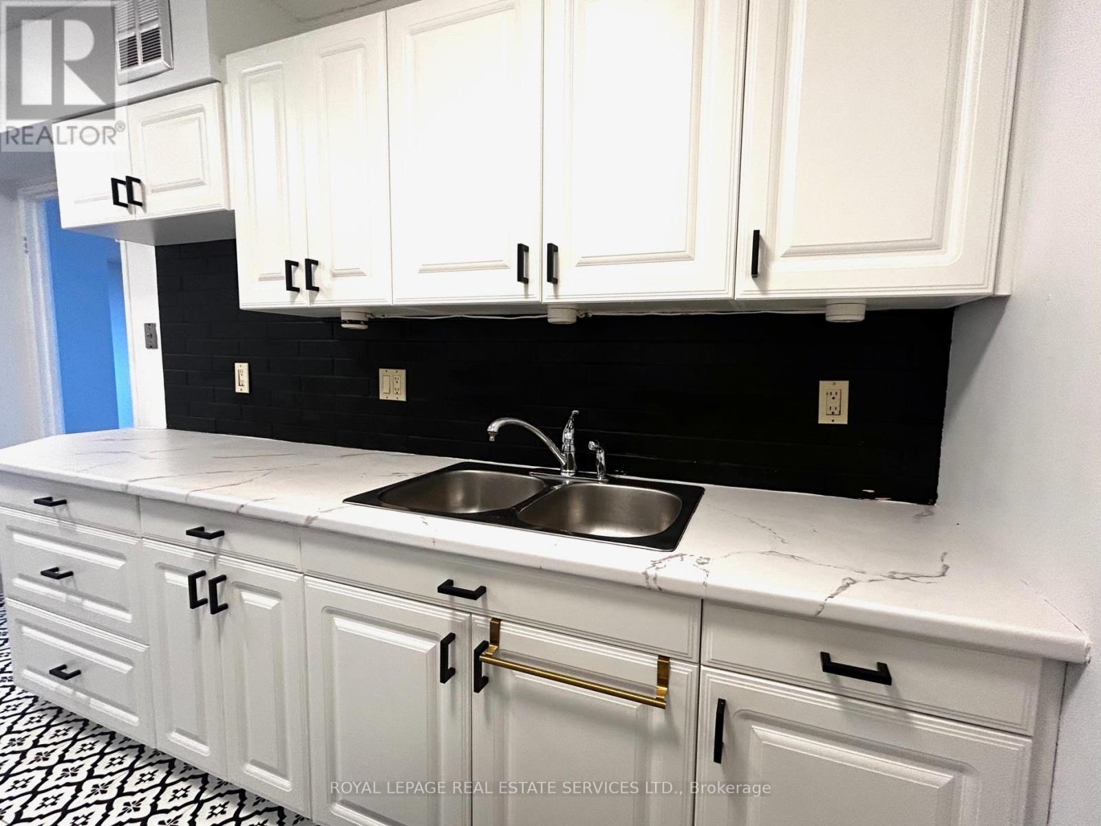 905 - 2929 Aquitaine Avenue, Mississauga, Ontario  L5N 2C7 - Photo 10 - W13012952