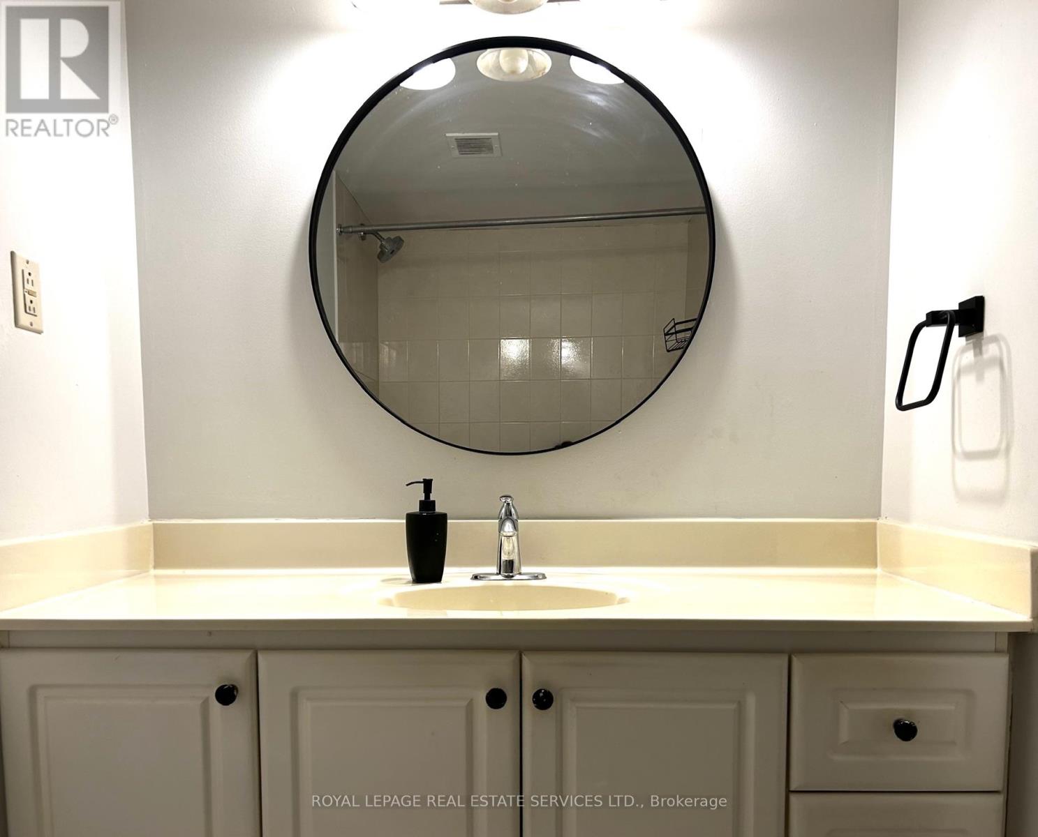 905 - 2929 Aquitaine Avenue, Mississauga, Ontario  L5N 2C7 - Photo 22 - W13012952