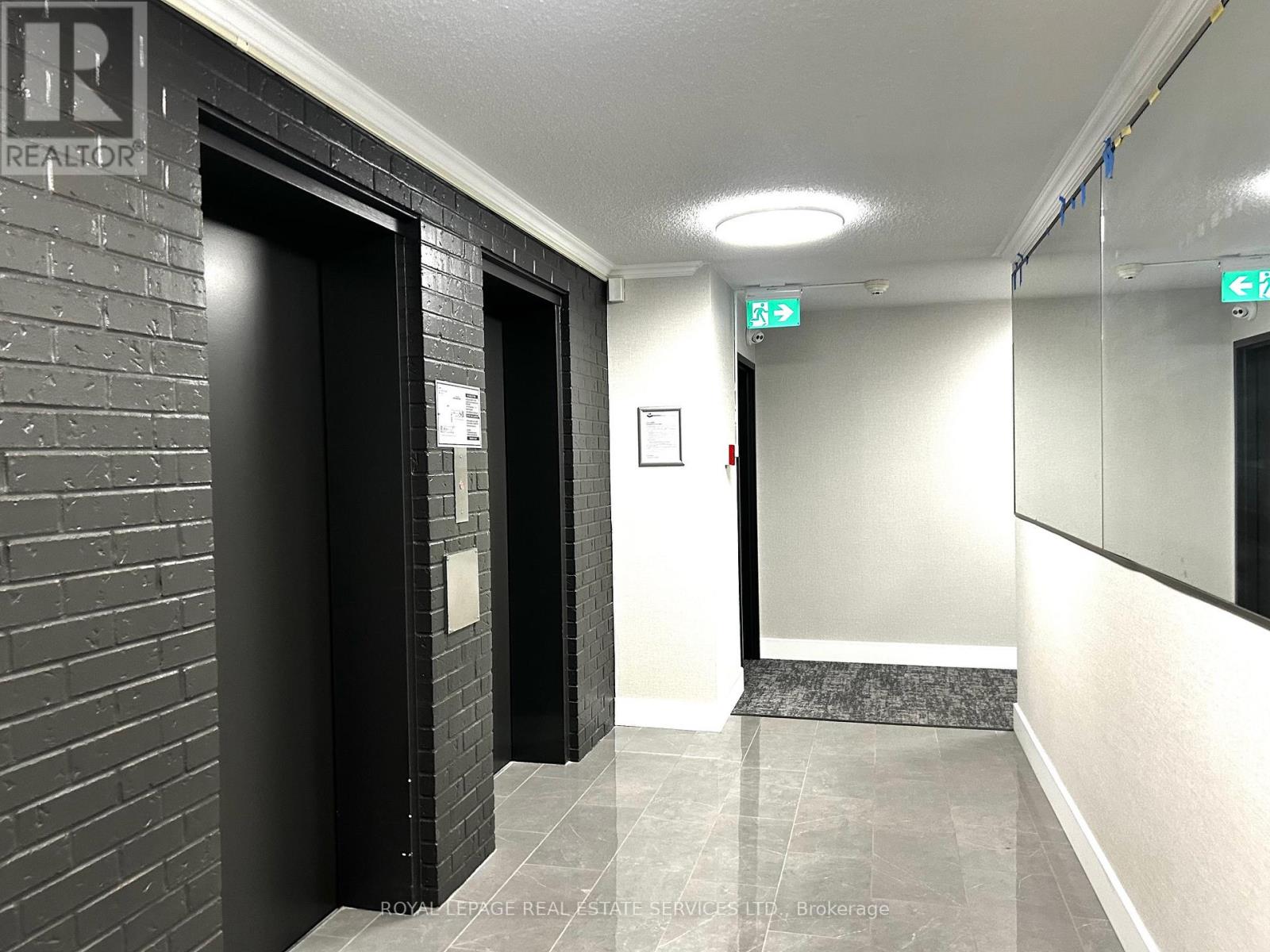 905 - 2929 Aquitaine Avenue, Mississauga, Ontario  L5N 2C7 - Photo 33 - W13012952