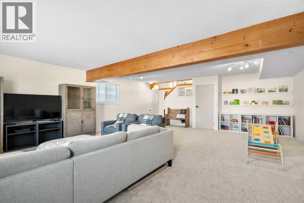 78 Hidden Spring Green Nw, Calgary, Alberta  T3A 5N1 - Photo 31 - A2299540