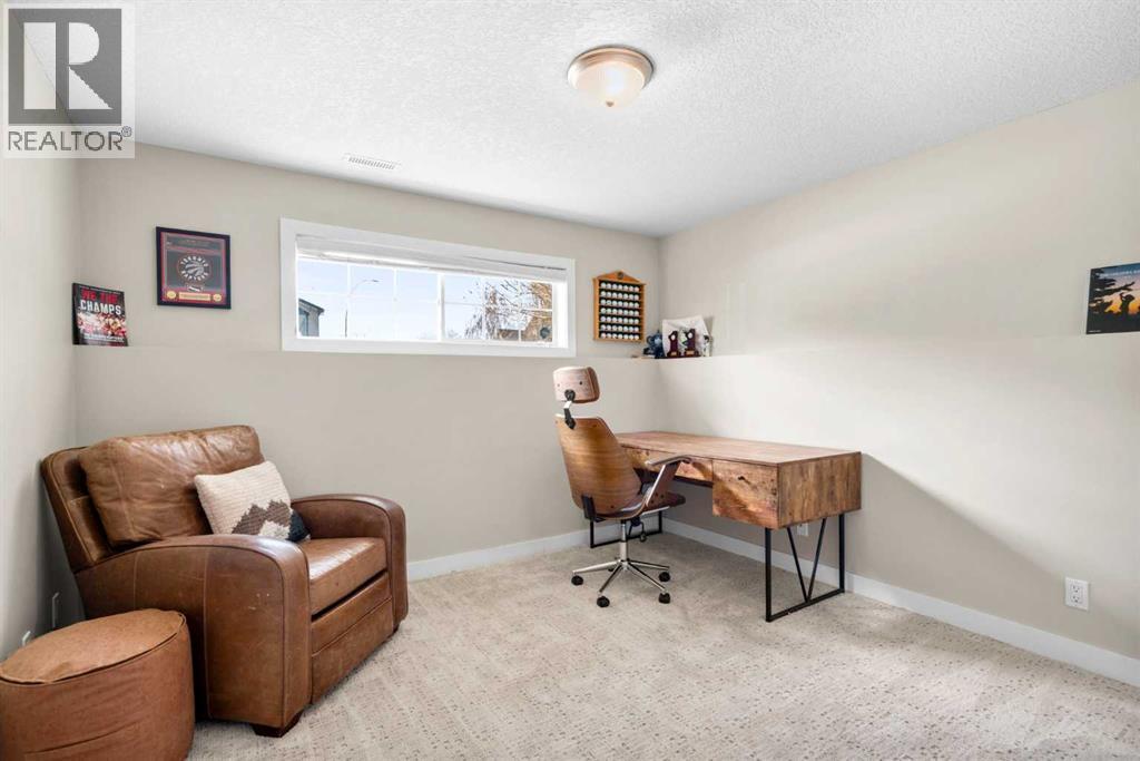 78 Hidden Spring Green Nw, Calgary, Alberta  T3A 5N1 - Photo 35 - A2299540