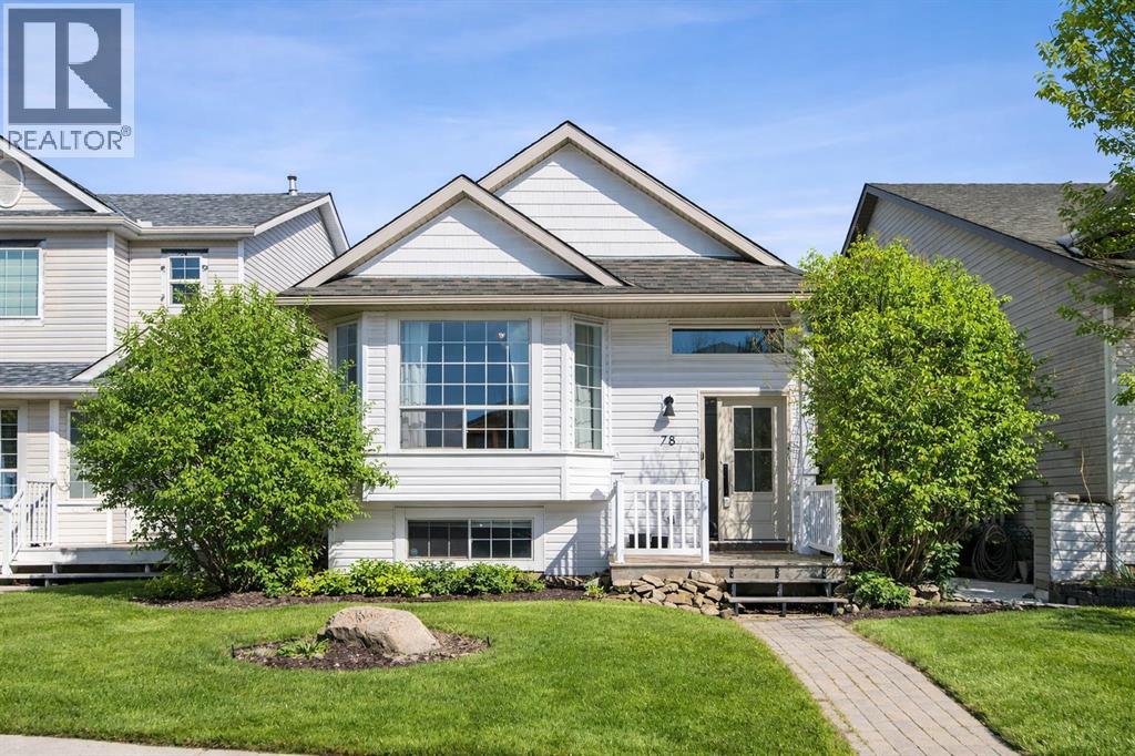 78 Hidden Spring Green Nw, Calgary, Alberta  T3A 5N1 - Photo 4 - A2299540