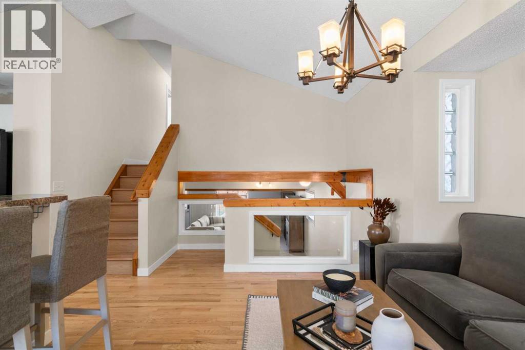 78 Hidden Spring Green Nw, Calgary, Alberta  T3A 5N1 - Photo 9 - A2299540