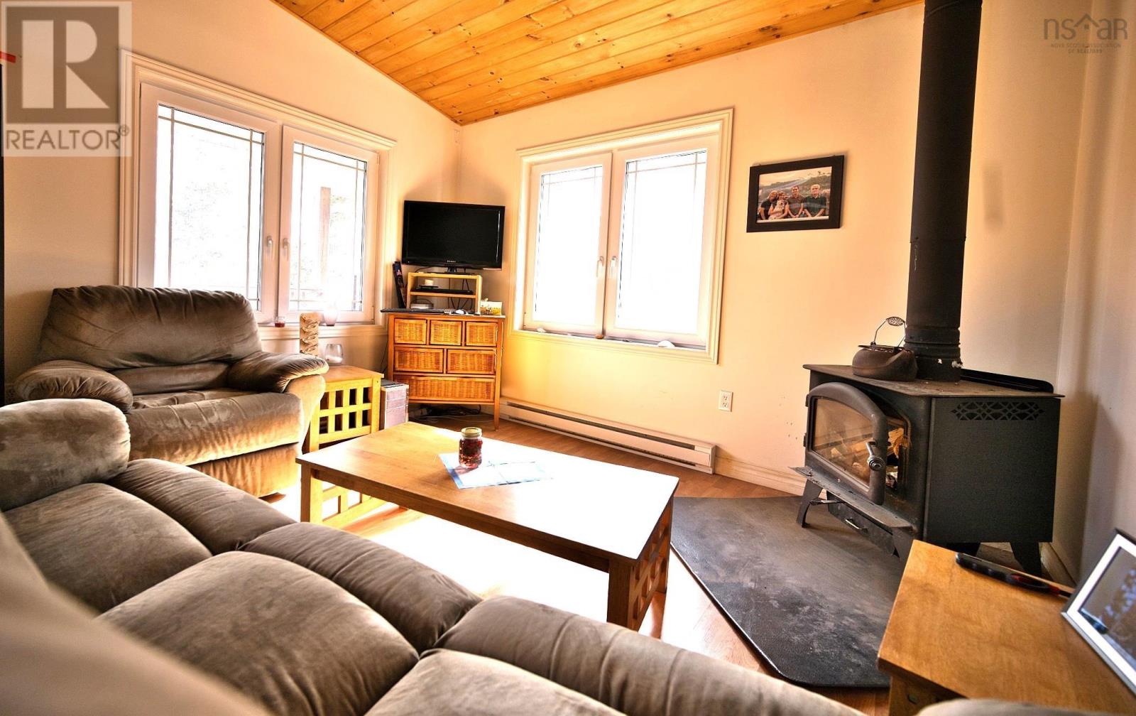 11 Kelly Lane, Walkerville, Nova Scotia B0E 1J0 - Photo 34 - 202607127
