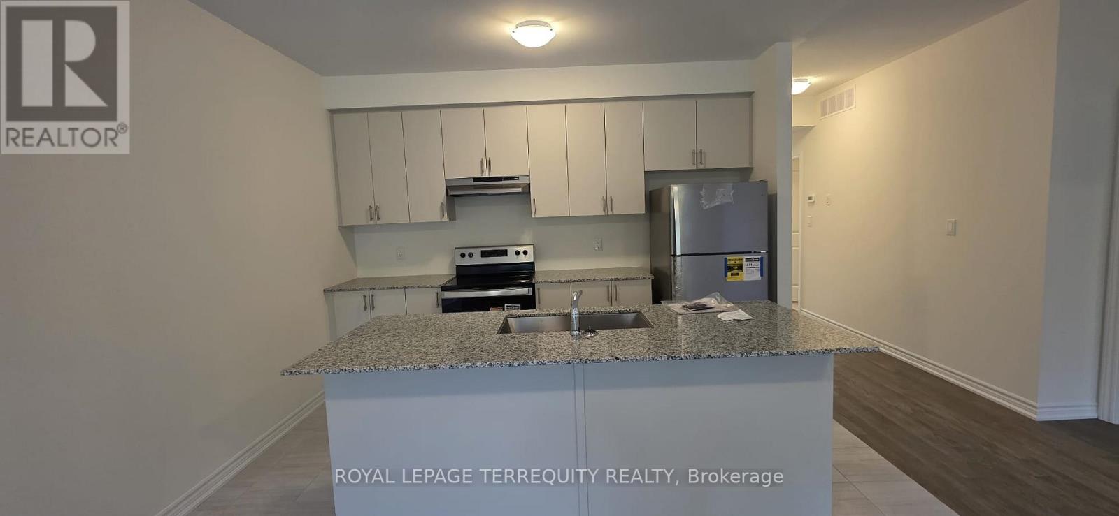 69 Hillcroft Way, Kawartha Lakes, Ontario  K0M 1A0 - Photo 17 - X12967488