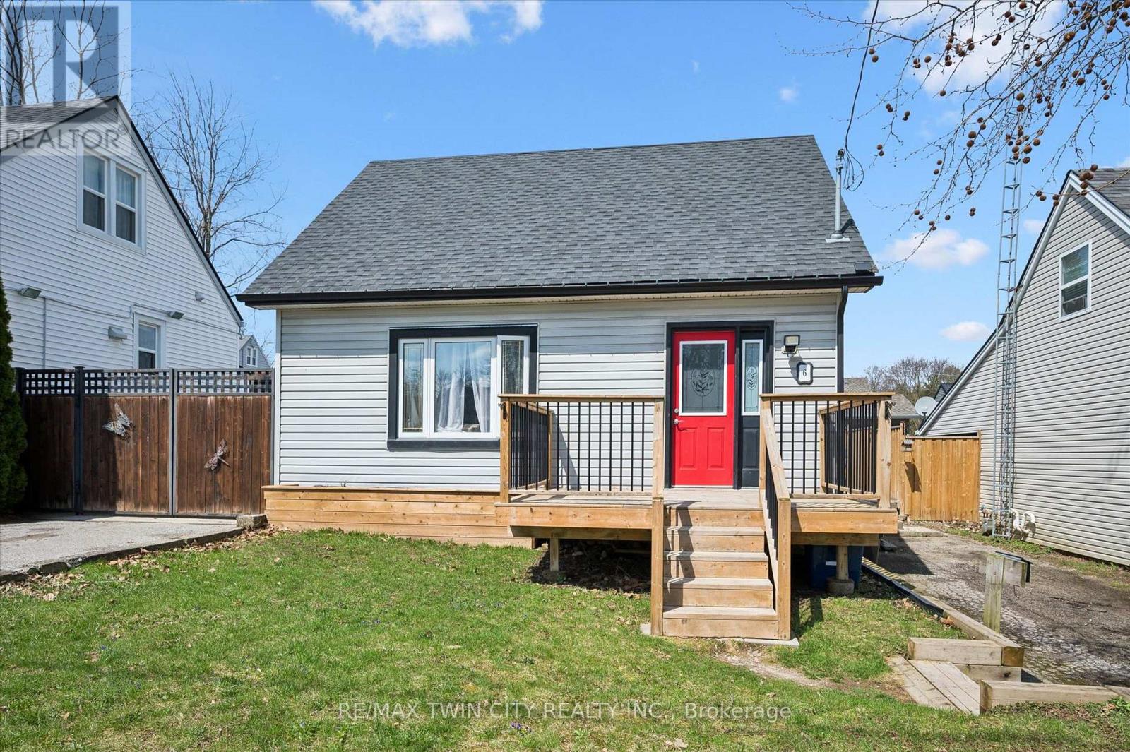 6 2 Avenue, Cambridge, Ontario  N1S 2B8 - Photo 4 - X13012742