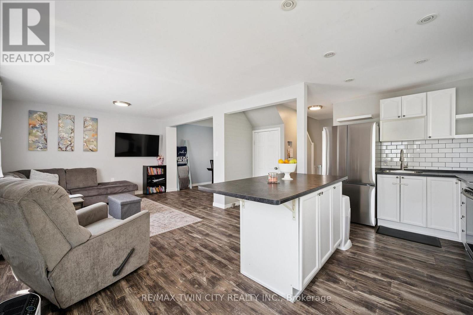 6 2 Avenue, Cambridge, Ontario  N1S 2B8 - Photo 7 - X13012742