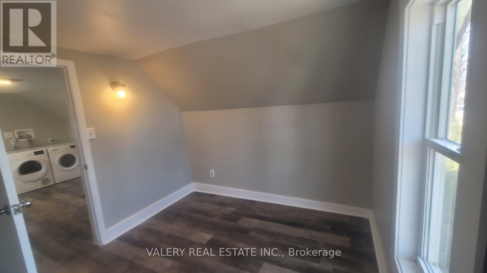 1 - 1091 Highland Ave Avenue, Windsor, Ontario  N9A 1R6 - Photo 14 - X13012762