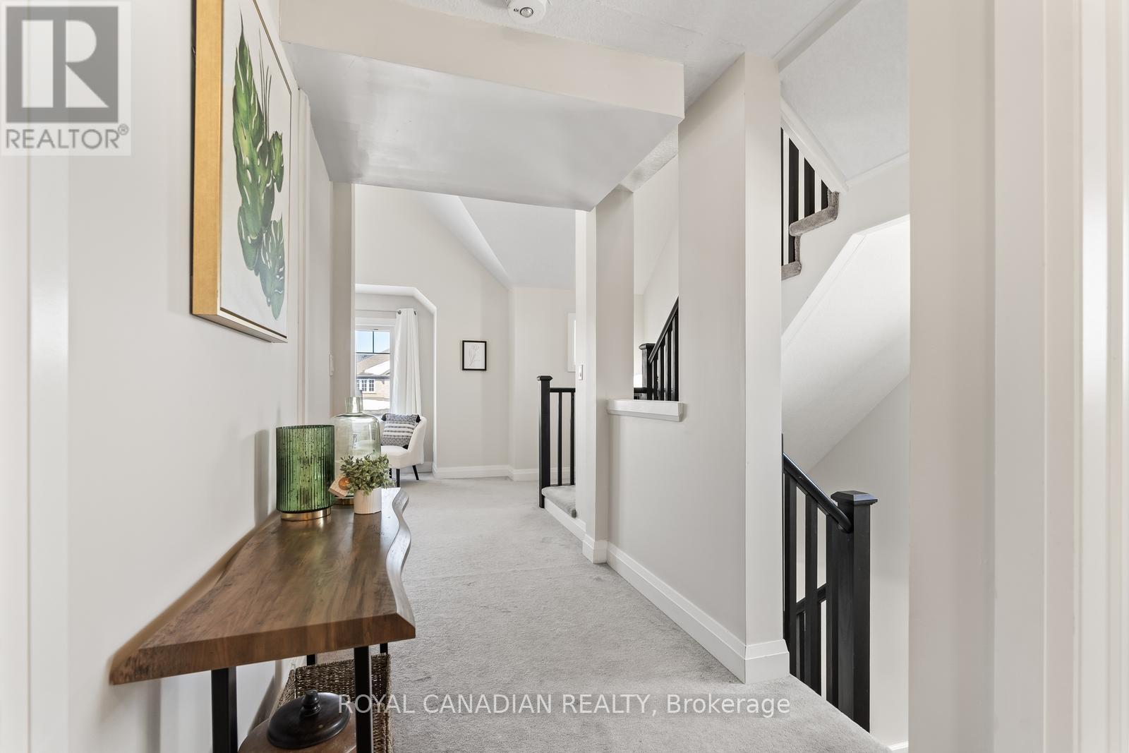 Upper - 301 Buttonbush Street, Waterloo, Ontario  N2V 0B2 - Photo 18 - X13012764