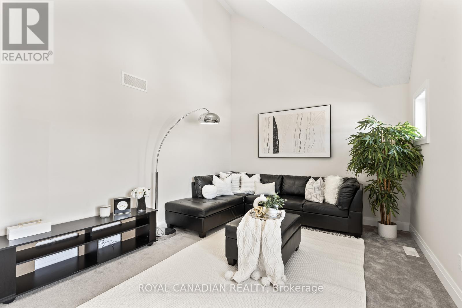 Upper - 301 Buttonbush Street, Waterloo, Ontario  N2V 0B2 - Photo 20 - X13012764