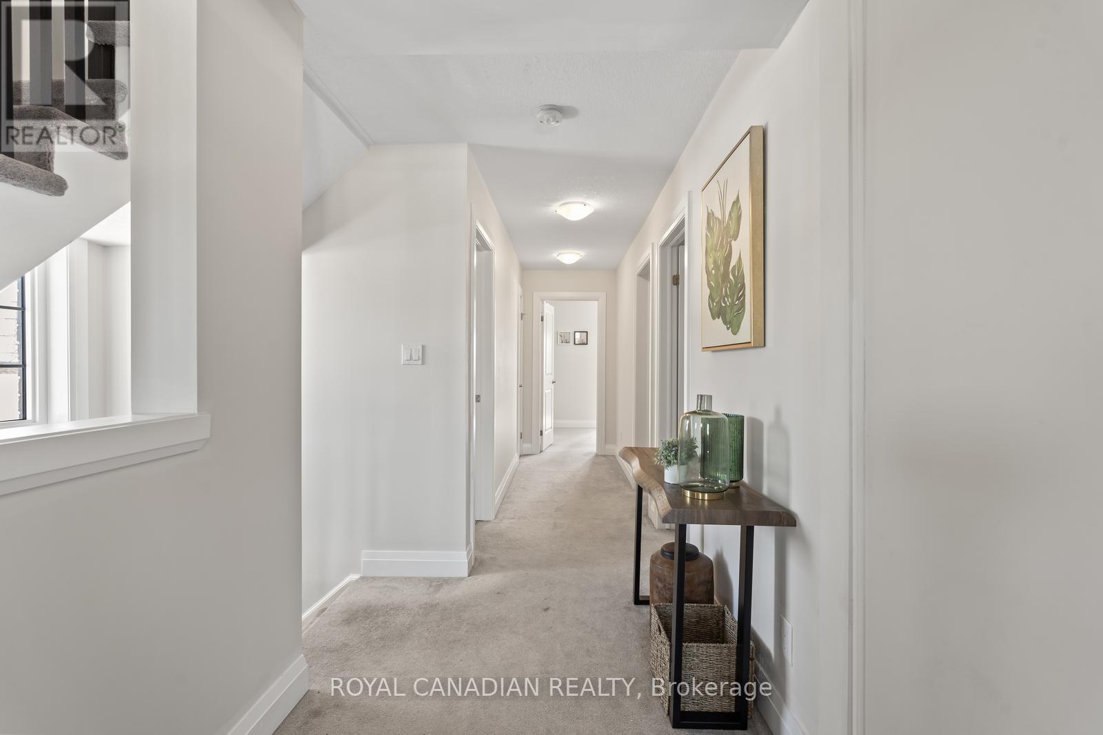 Upper - 301 Buttonbush Street, Waterloo, Ontario  N2V 0B2 - Photo 23 - X13012764