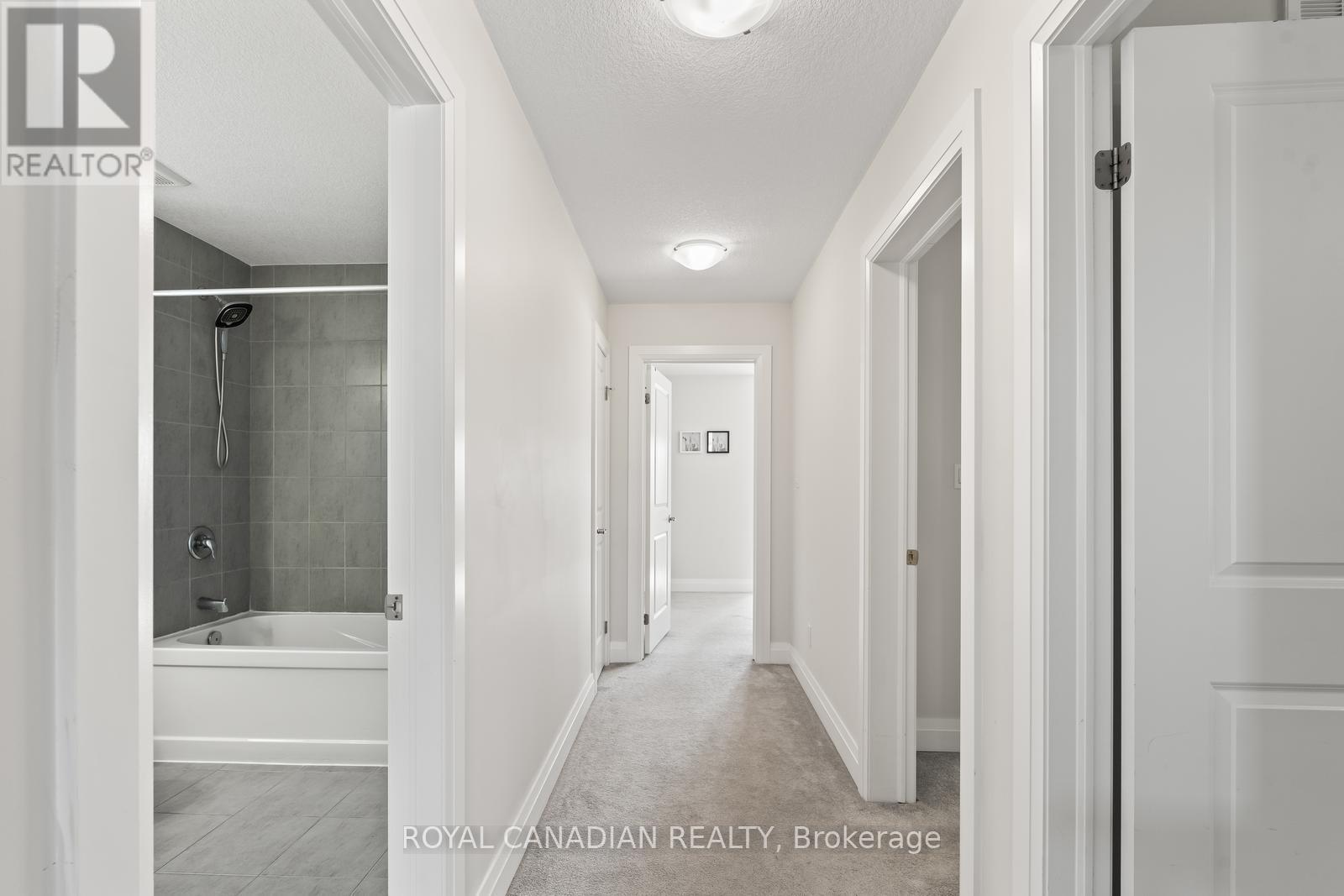 Upper - 301 Buttonbush Street, Waterloo, Ontario  N2V 0B2 - Photo 24 - X13012764