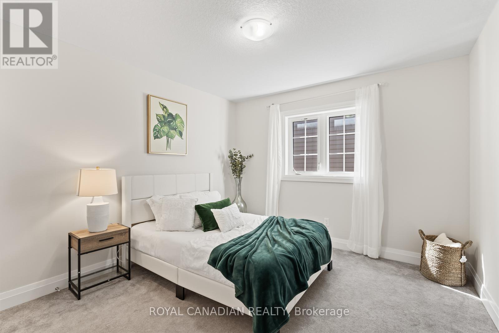 Upper - 301 Buttonbush Street, Waterloo, Ontario  N2V 0B2 - Photo 31 - X13012764