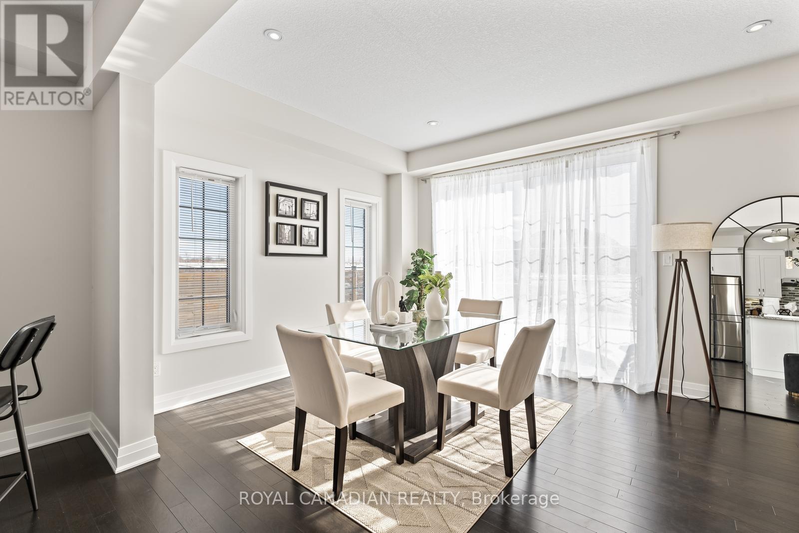 Upper - 301 Buttonbush Street, Waterloo, Ontario  N2V 0B2 - Photo 7 - X13012764