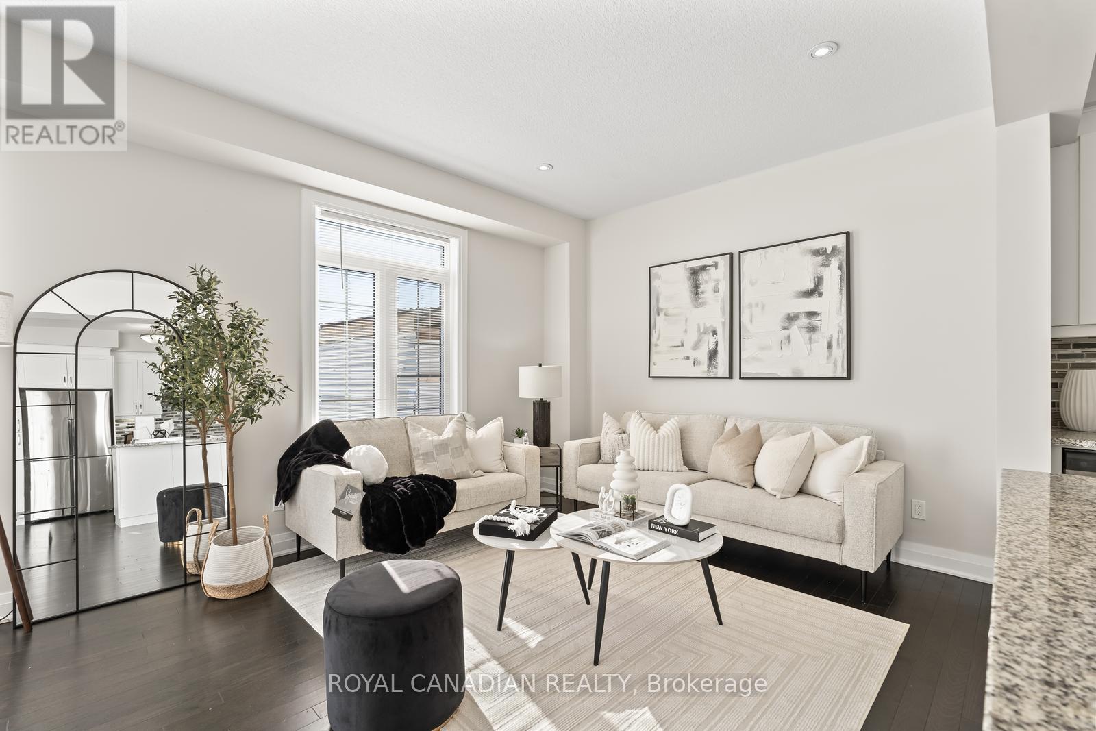 Upper - 301 Buttonbush Street, Waterloo, Ontario  N2V 0B2 - Photo 9 - X13012764