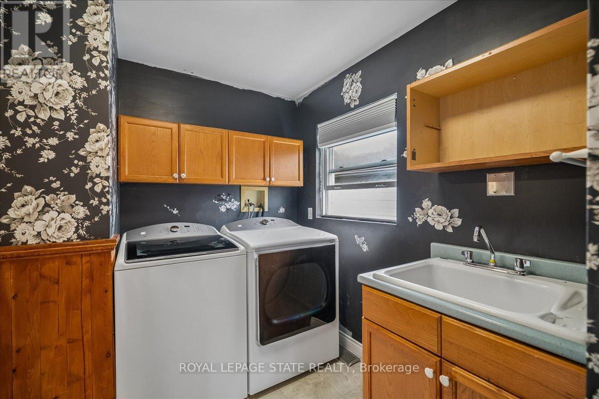 5 Herbert Court, Hamilton (Lakeshore), Ontario  L8E 5A7 - Photo 17 - X13012786