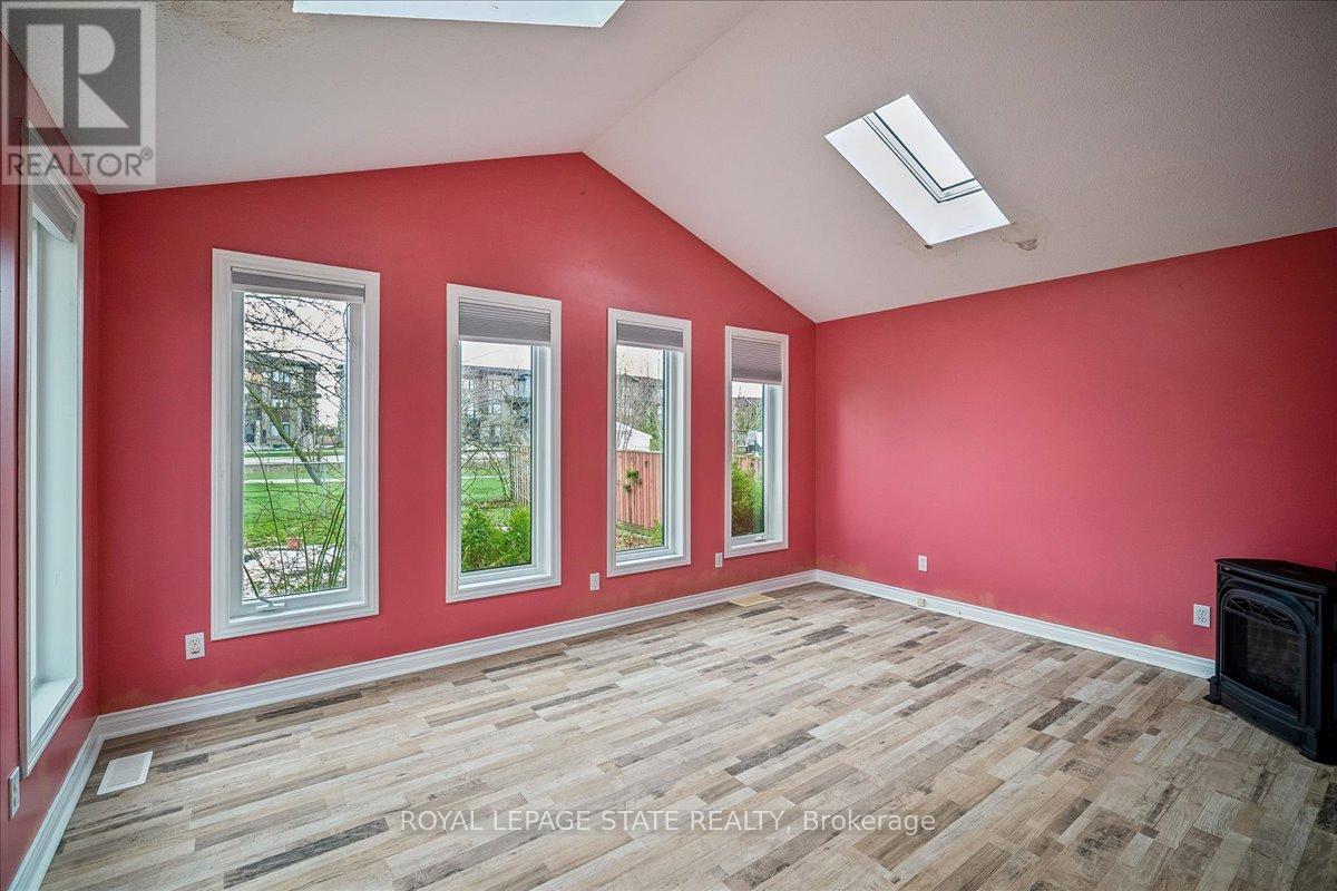 5 Herbert Court, Hamilton (Lakeshore), Ontario  L8E 5A7 - Photo 20 - X13012786