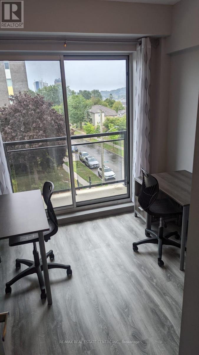 301b - 275 Larch Street, Waterloo, Ontario  N2L 3R2 - Photo 16 - X13012794