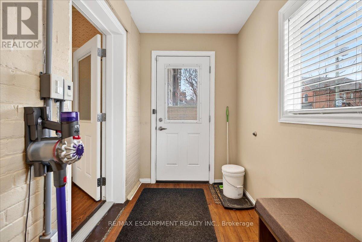 139 Queen Street S, Hamilton (Durand), Ontario  L8P 3S3 - Photo 20 - X13012796