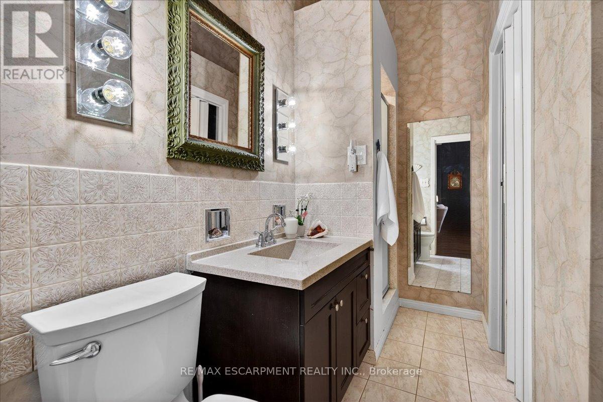 139 Queen Street S, Hamilton (Durand), Ontario  L8P 3S3 - Photo 27 - X13012796