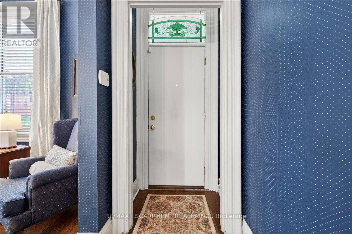 139 Queen Street S, Hamilton (Durand), Ontario  L8P 3S3 - Photo 3 - X13012796