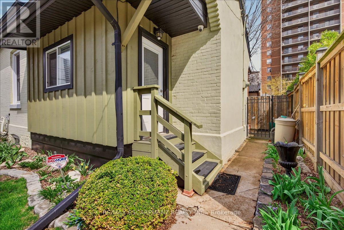 139 Queen Street S, Hamilton (Durand), Ontario  L8P 3S3 - Photo 38 - X13012796