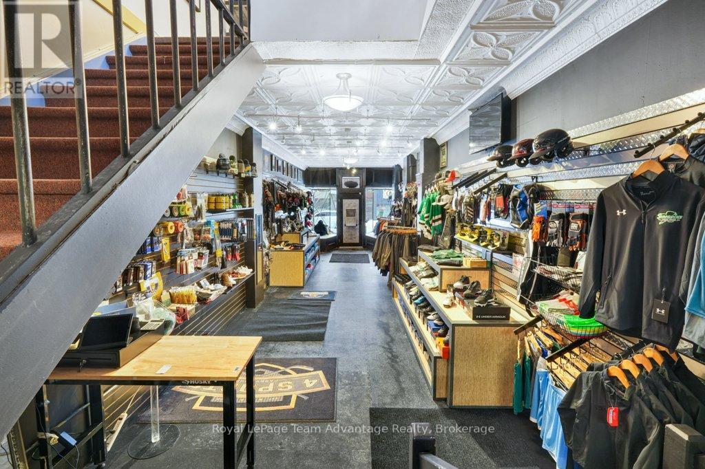 54 JAMES STREET, Parry Sound, Ontario